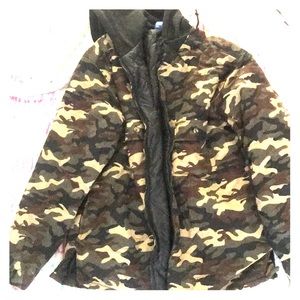 Highland camo zip up jacket